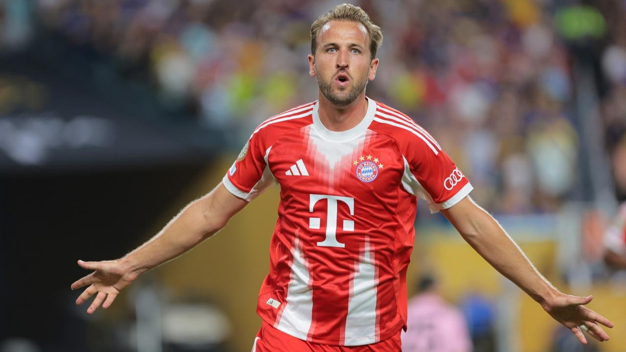 九游- 凯恩 中场 