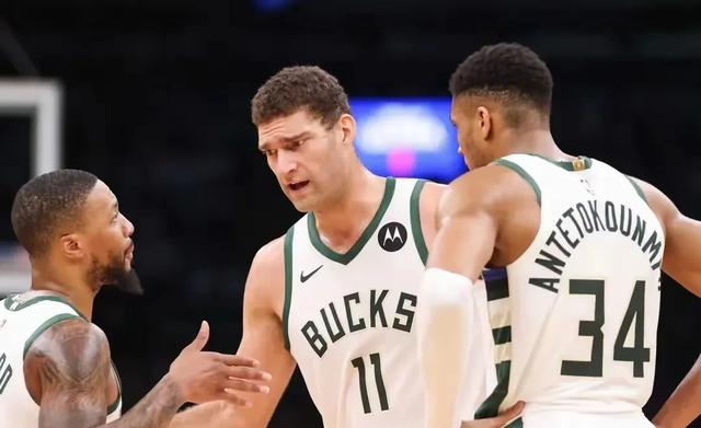 九游-字母哥在加拿大队比赛中挺进下一轮，惊险取胜引发热议！的简单介绍